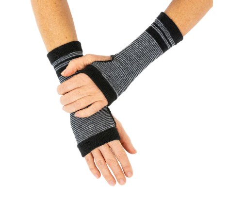 Miniatyrbild Funq Wear Handledsv�rmare, M/L, Svart/vit