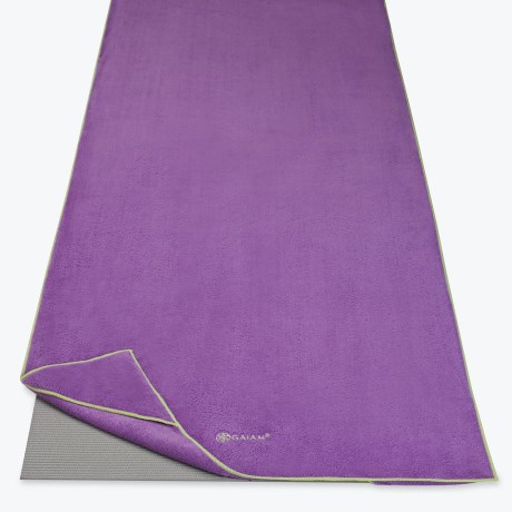 GAIAM Stay Put Yoga Mat Towel - GAIAM