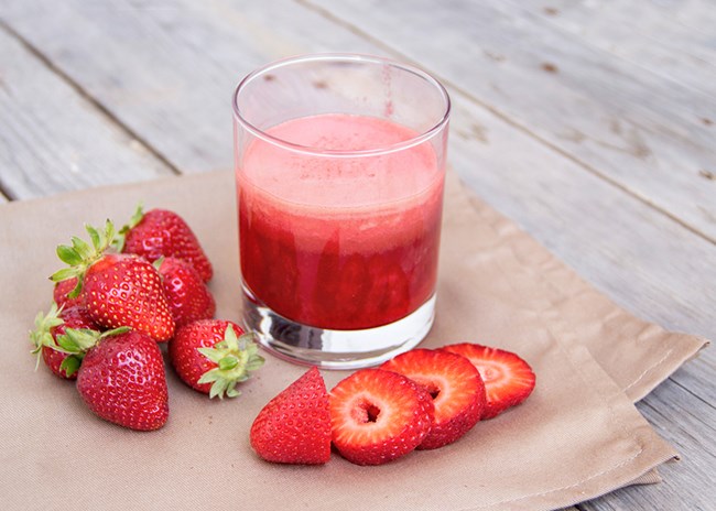 Diet shake med frysta jordgubbar Diet shake med frysta jordgubbar