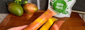 Kalorismarts sorbetglass med mango och Super Fruits
